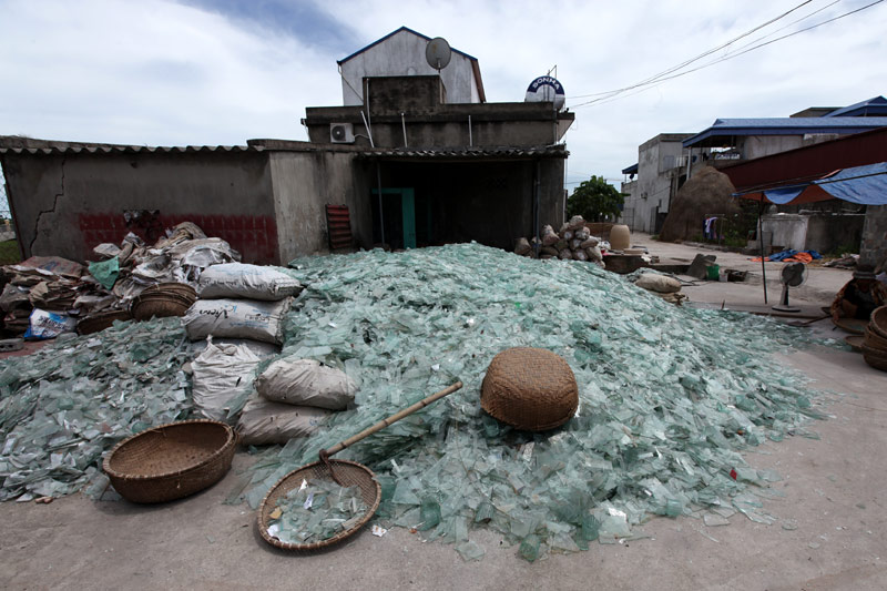 Nơi[-]làm[-]cốc[-]vại[-]chỉ[-]để[-]uống[-]bia[-]hơi[-]Hà[-]Nội